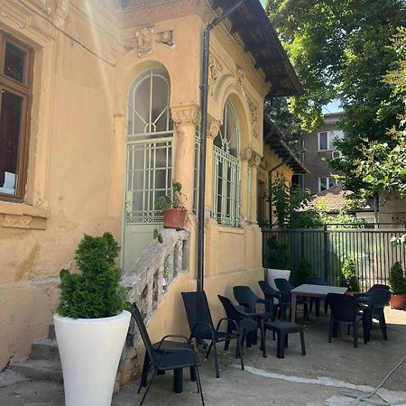 Baroque Old House Near Center Villa Bucharest Exterior photo